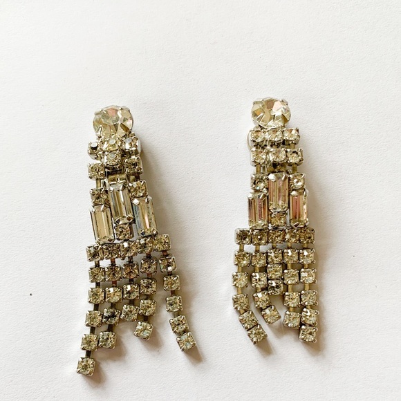 Kramer Jewelry - Vintage Rhinestone Earrings 1960 Kramer.